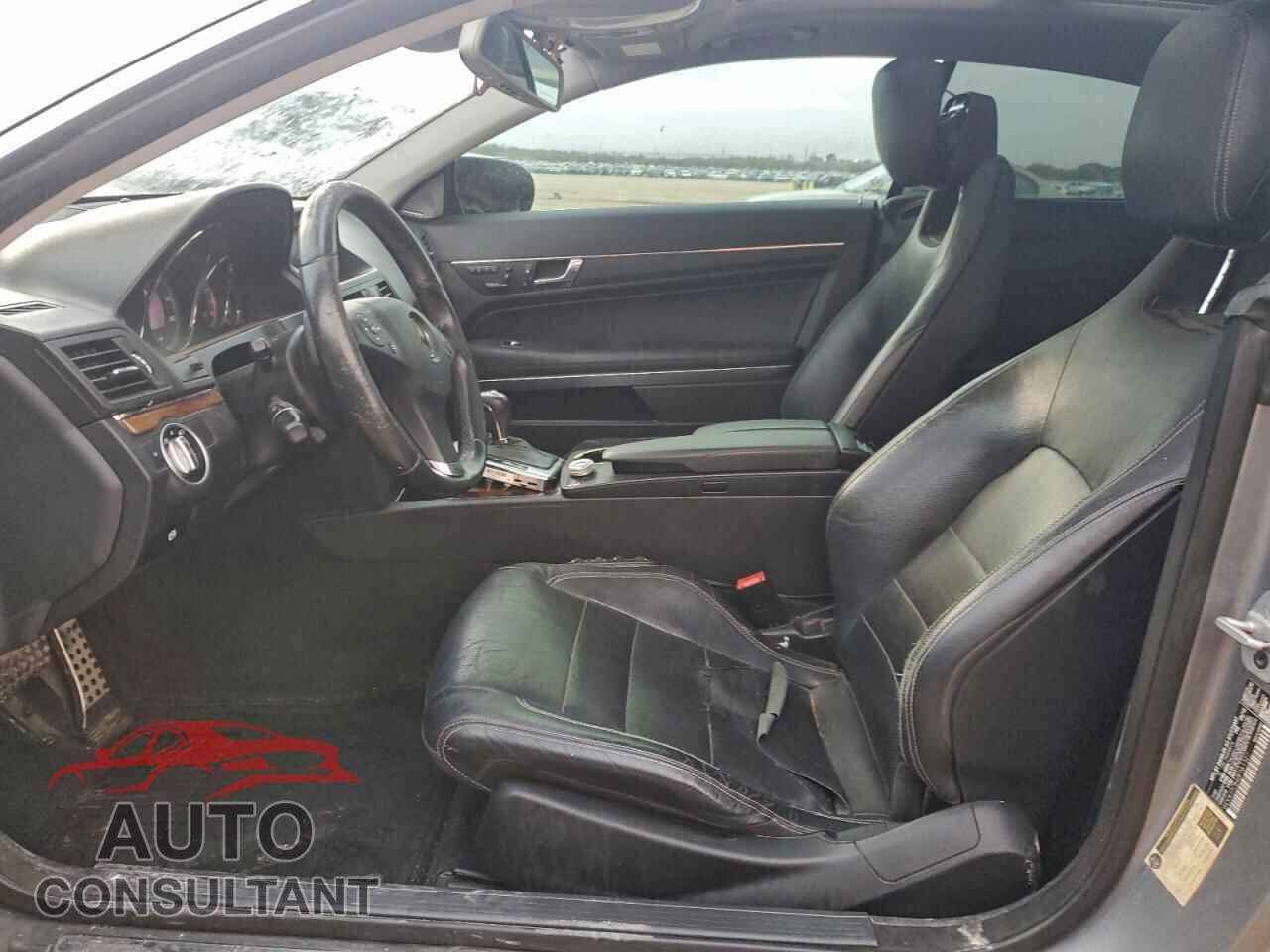 MERCEDES-BENZ E-CLASS 2011 - WDDKJ7CB4BF081327