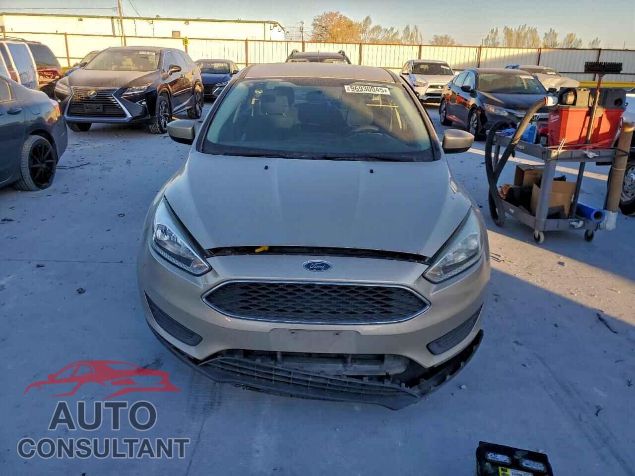 FORD FOCUS 2018 - 1FADP3F22JL206210
