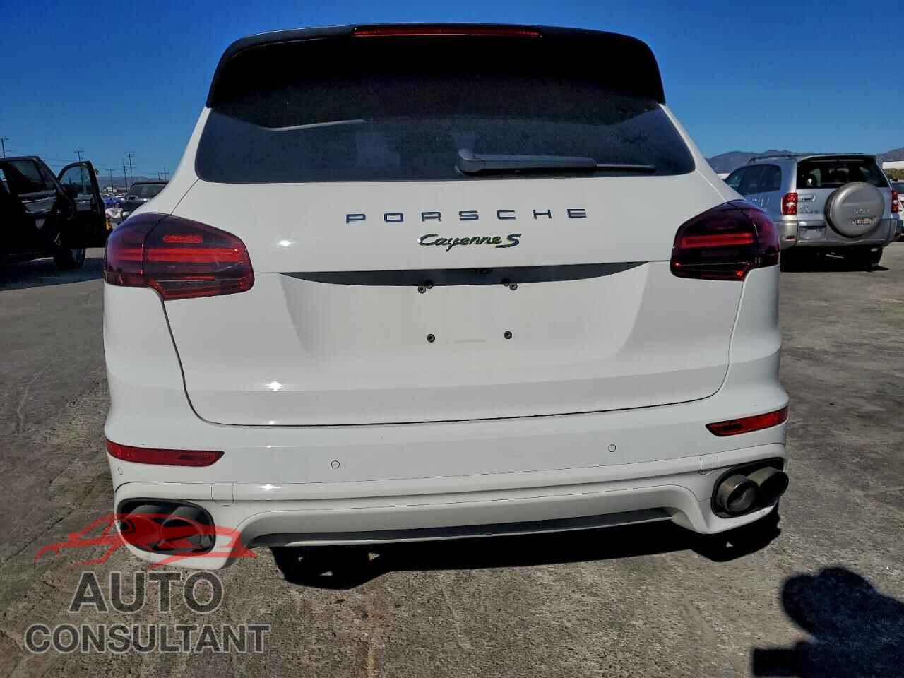 PORSCHE CAYENNE 2017 - WP1AE2A27HLA71612