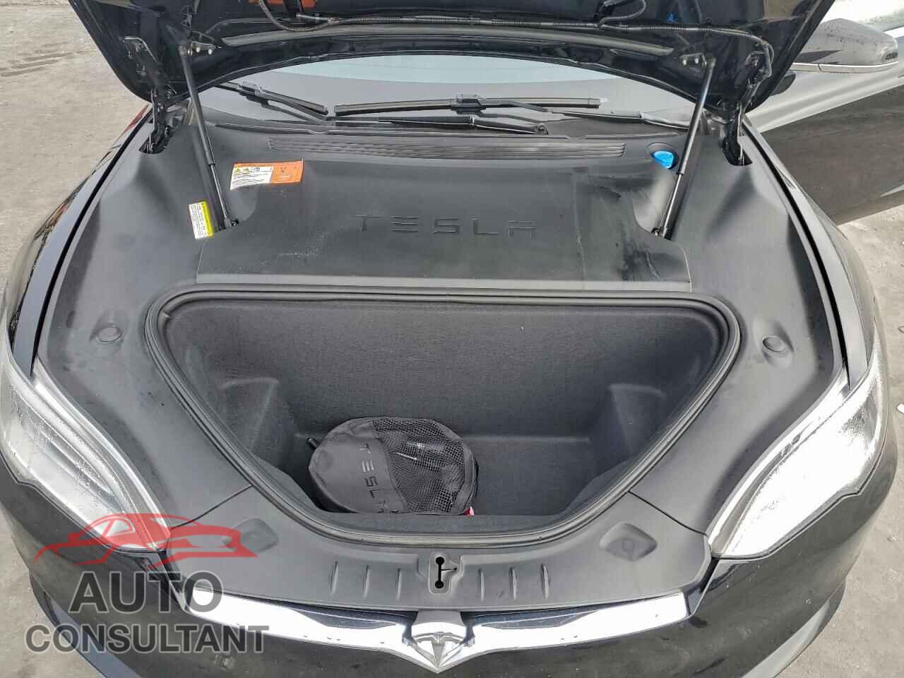 TESLA MODEL S 2017 - 5YJSA1E25HF190722