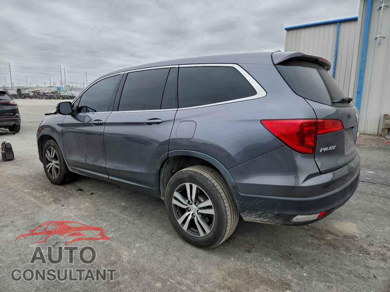 HONDA PILOT 2017 - 5FNYF6H73HB062978