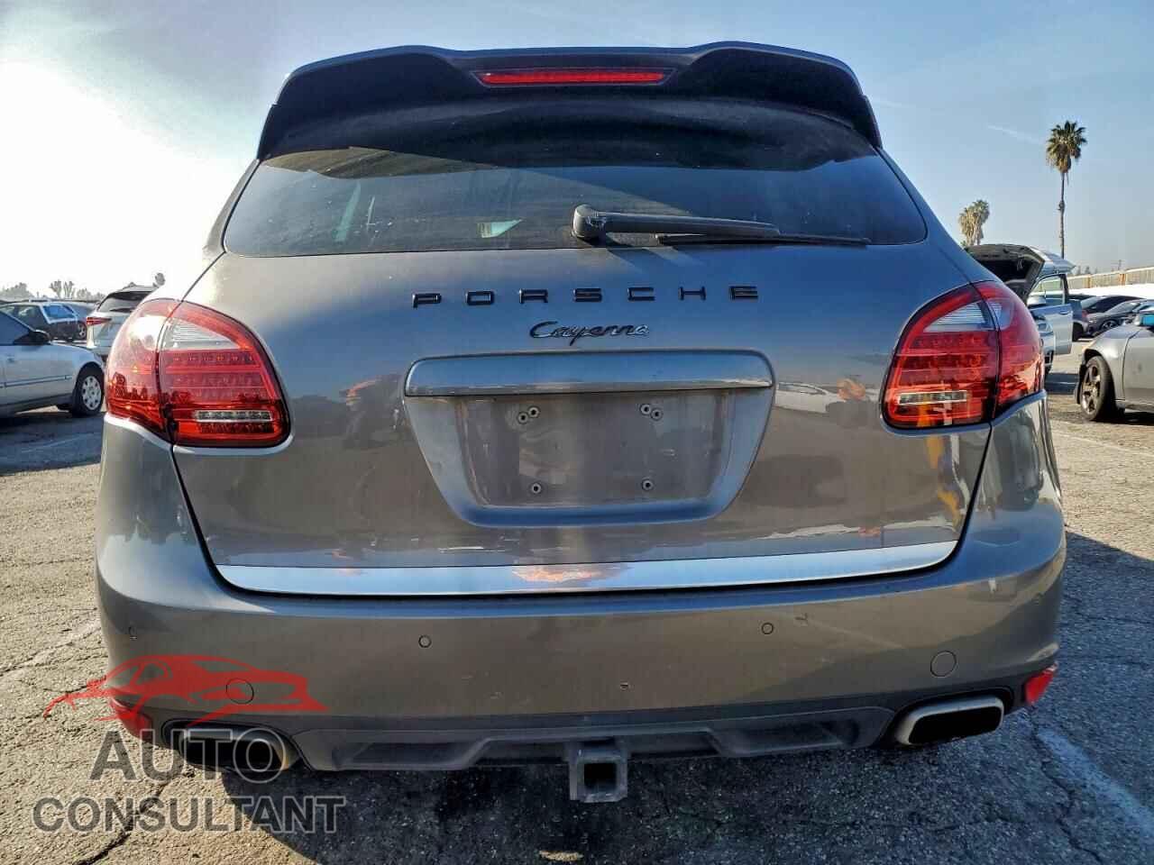PORSCHE CAYENNE 2012 - WP1AA2A22CLA01343