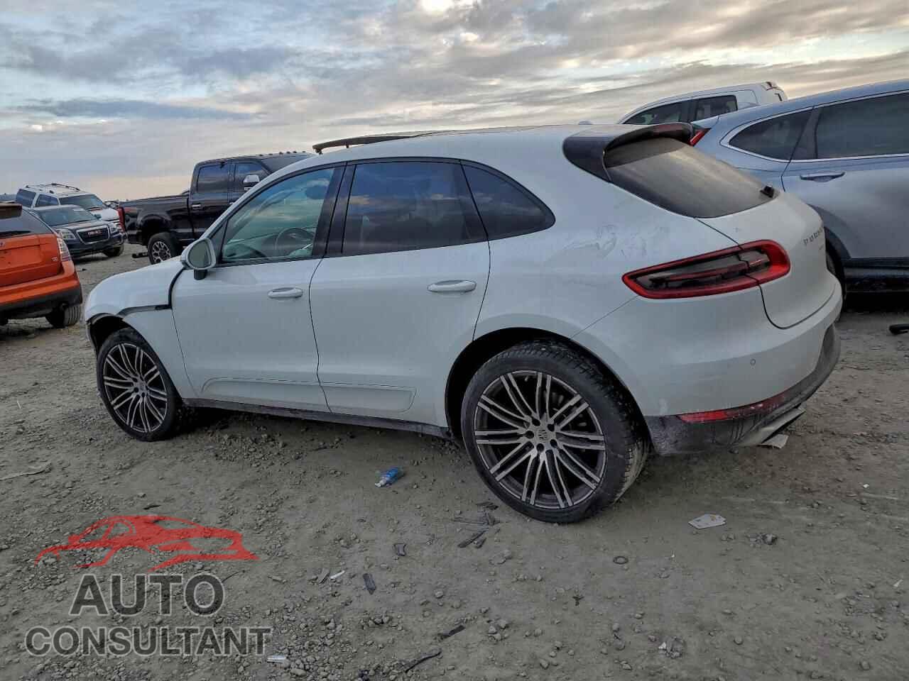 PORSCHE MACAN 2018 - WP1AA2A58JLB12485