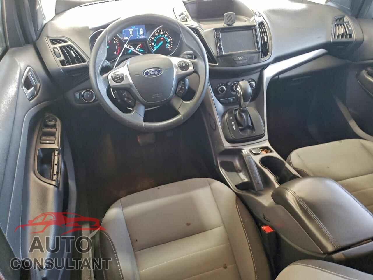 FORD ESCAPE 2014 - 1FMCU0GX4EUC06776