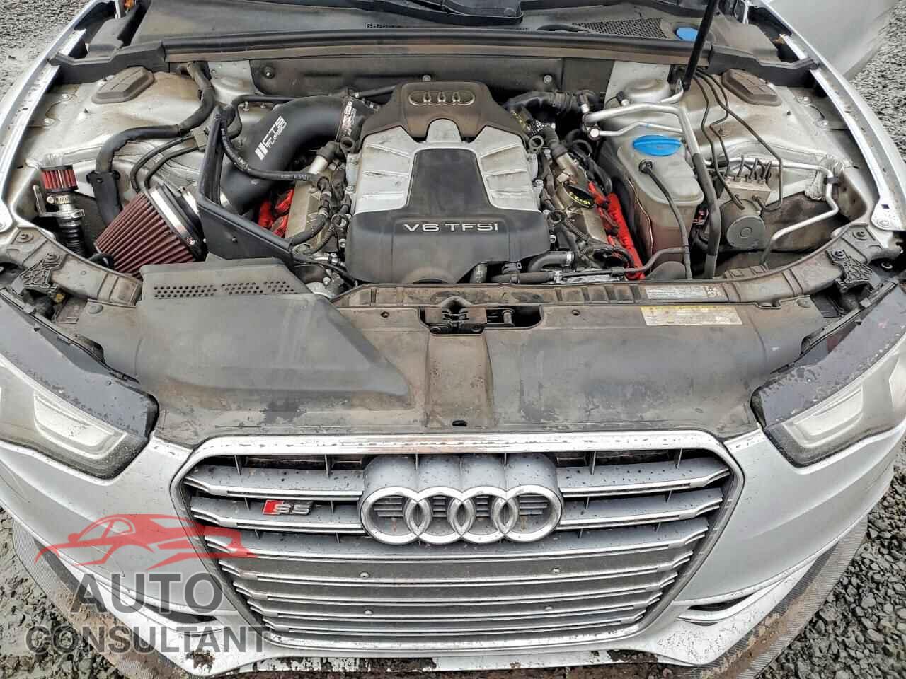 AUDI S5/RS5 2013 - WAUVGAFR2DA026111