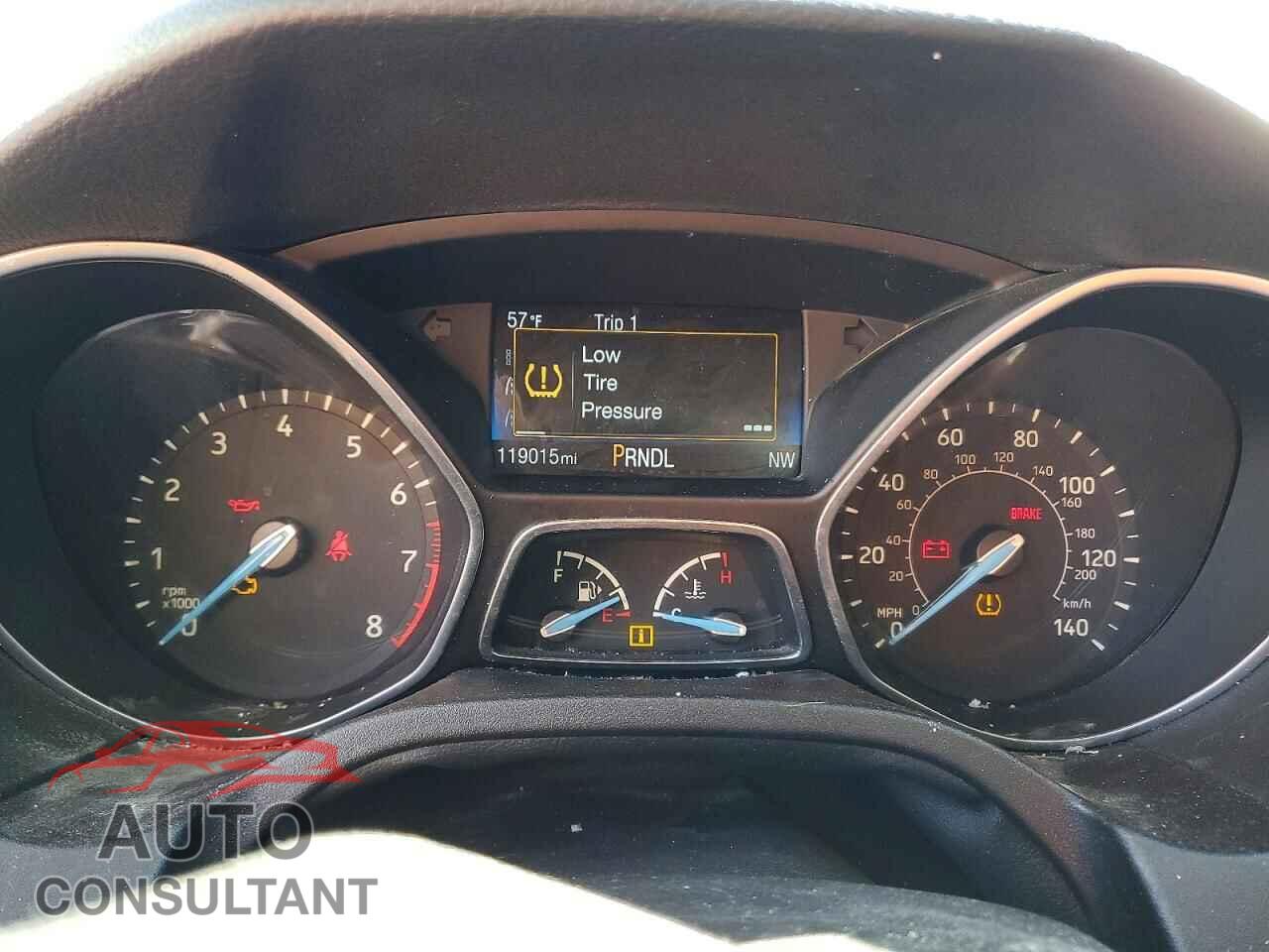 FORD FOCUS 2017 - 1FADP3F23HL222913