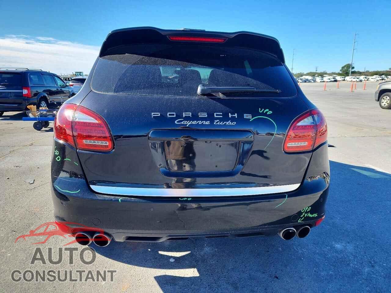 PORSCHE CAYENNE 2012 - WP1AC2A20CLA80179