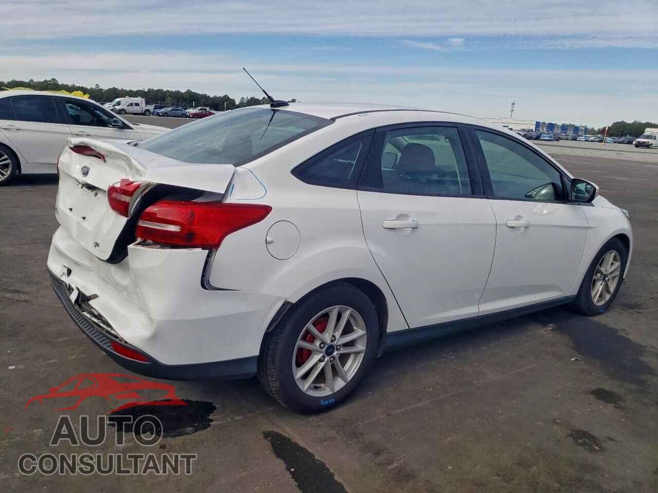 FORD FOCUS 2017 - 1FADP3F25HL287004