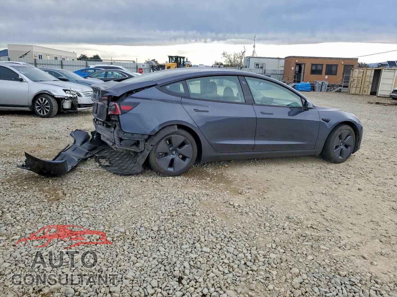 TESLA MODEL 3 2023 - 5YJ3E1EA0PF681441