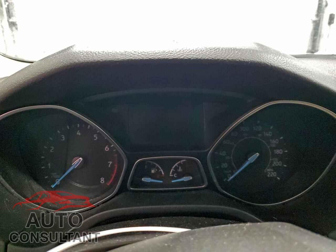 FORD FOCUS 2017 - 1FADP3F27HL250097