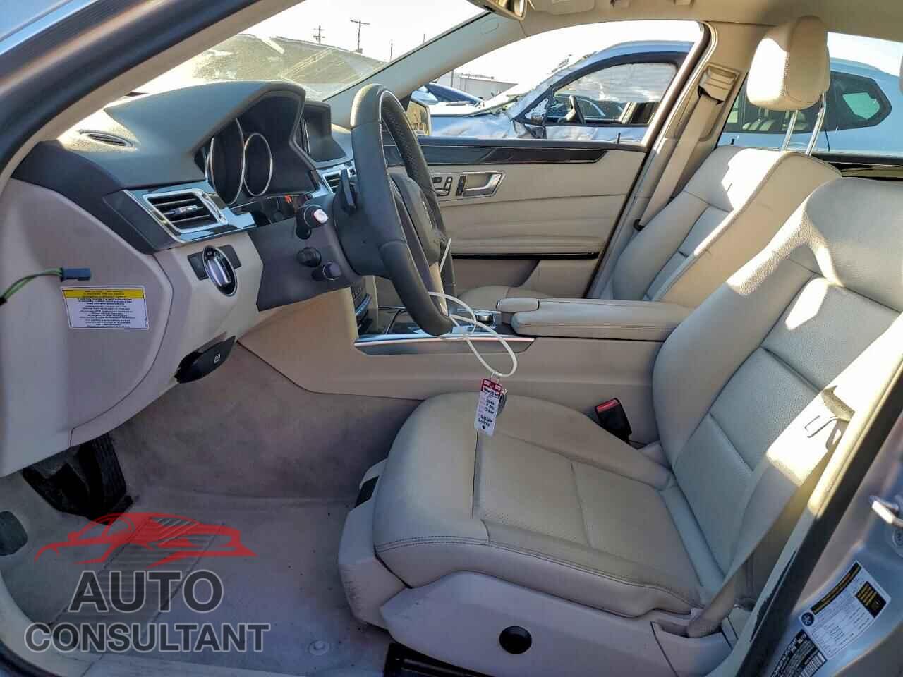 MERCEDES-BENZ E-CLASS 2014 - WDDHF5KB1EA816526