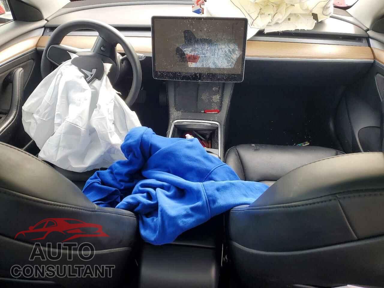 TESLA MODEL 3 2023 - 5YJ3E1EA3PF439033