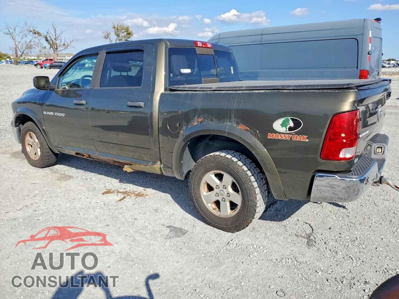 DODGE RAM 1500 2012 - 1C6RD7LP7CS176296
