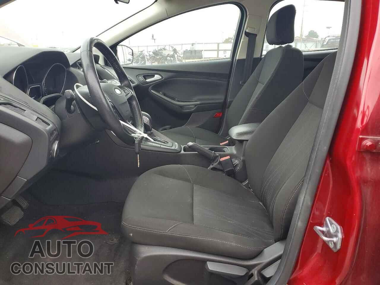 FORD FOCUS 2017 - 1FADP3H21HL325664
