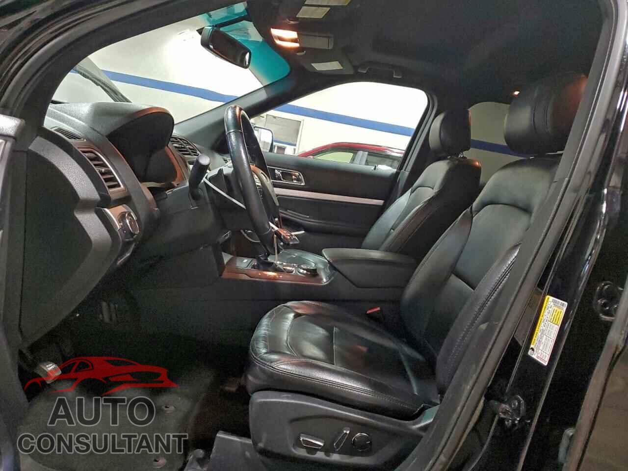 FORD EXPLORER 2017 - 1FM5K8D82HGB34232
