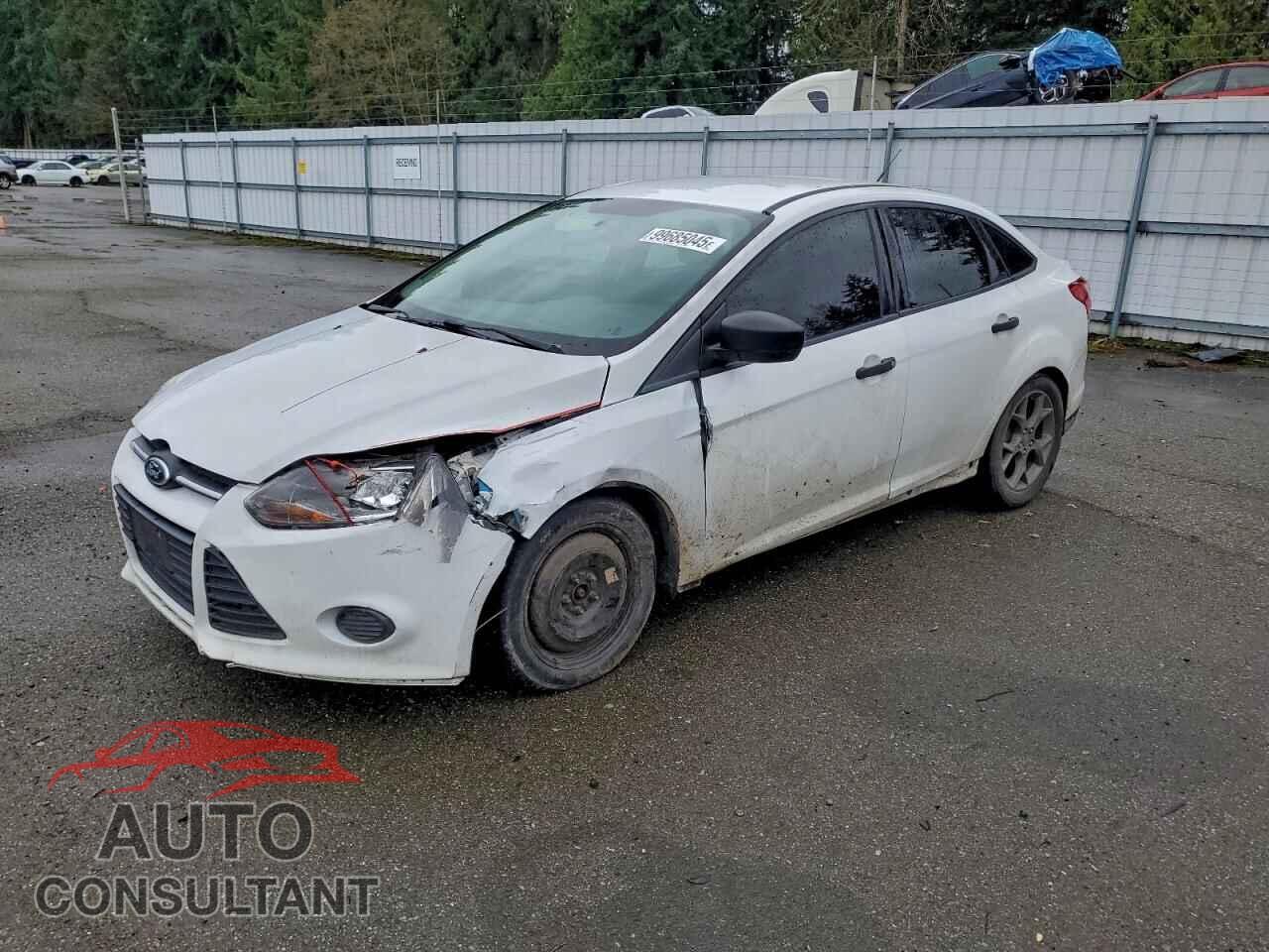 FORD FOCUS 2014 - 1FADP3E28EL317139