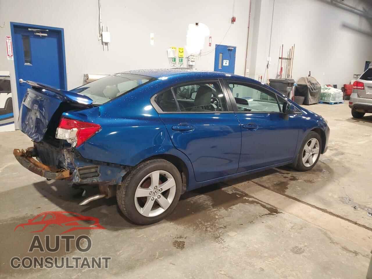 HONDA CIVIC 2012 - 2HGFB2F40CH029574