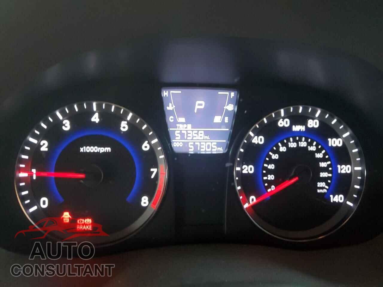 HYUNDAI ACCENT 2013 - KMHCT4AE5DU558913