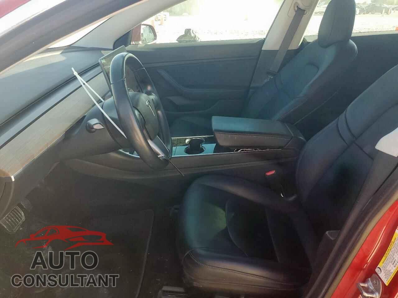 TESLA MODEL 3 2018 - 5YJ3E1EA4JF015402
