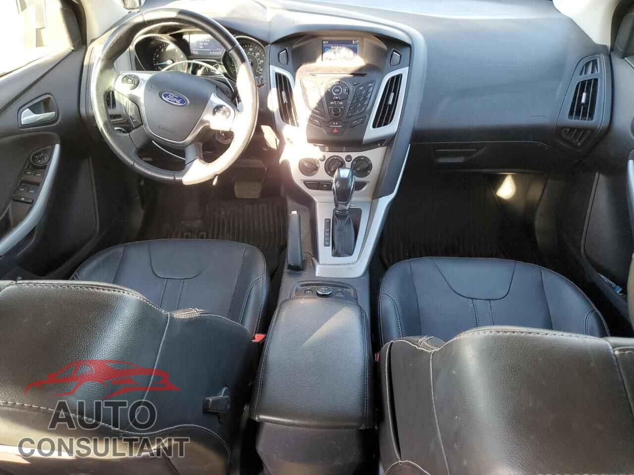 FORD FOCUS 2014 - 1FADP3K27EL362982