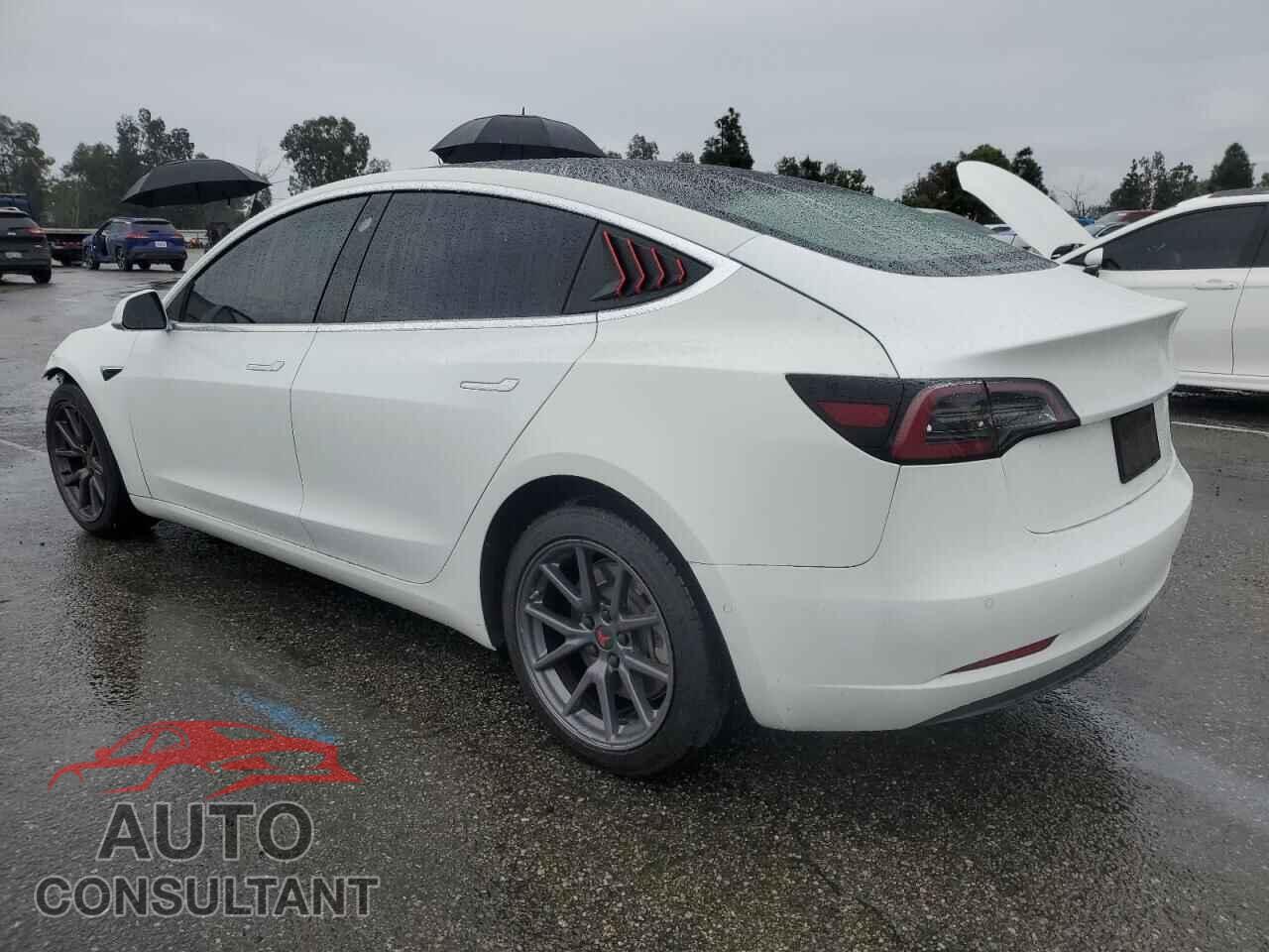 TESLA MODEL 3 2020 - 5YJ3E1EB4LF651670