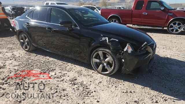 LEXUS IS 2014 - JTHCE1D23E5000521