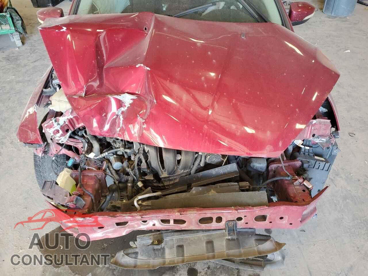 FORD FOCUS 2015 - 1FADP3F29FL260174