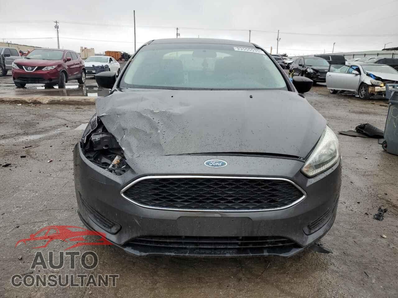 FORD FOCUS 2015 - 1FADP3E27FL327811
