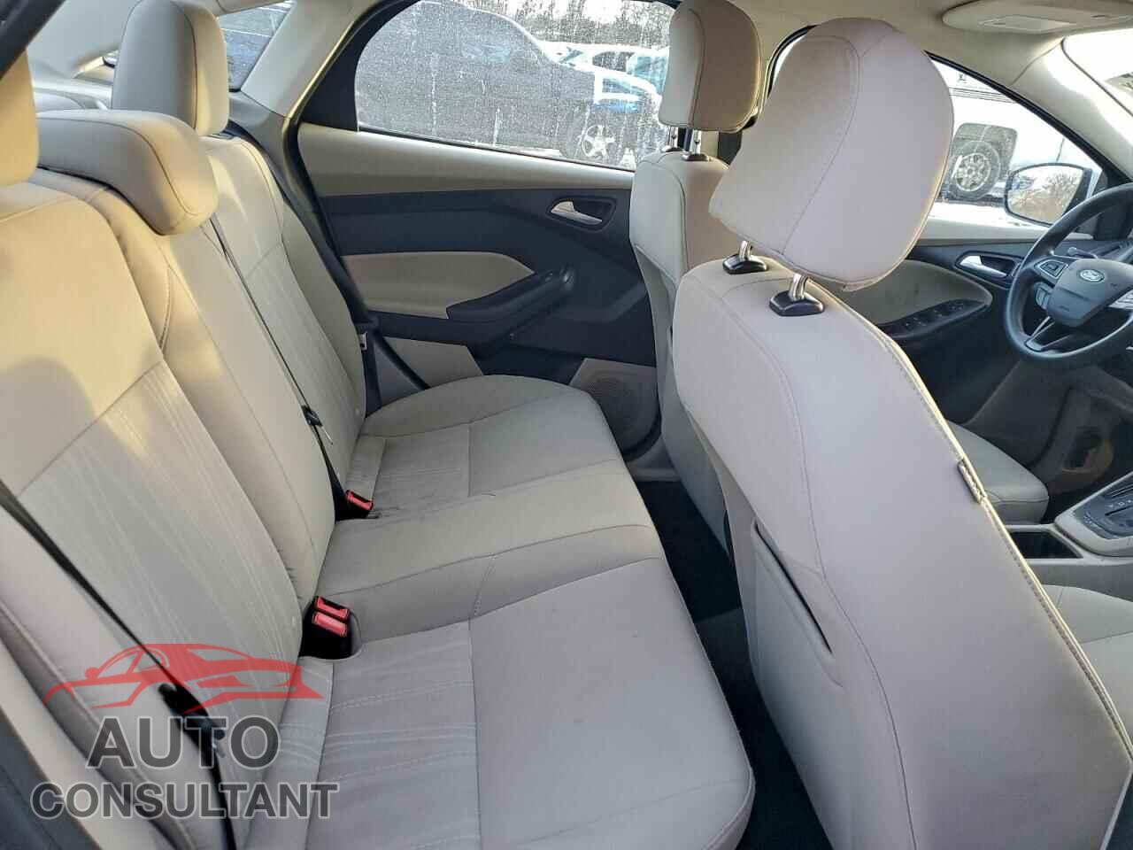 FORD FOCUS 2016 - 1FADP3F29GL306748