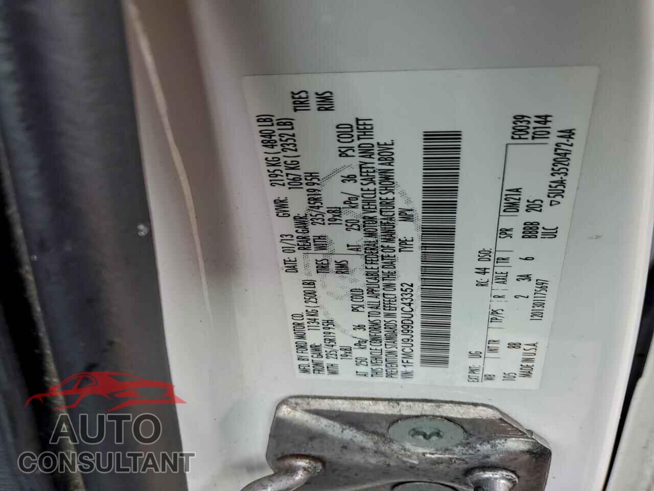 FORD ESCAPE 2013 - 1FMCU9J99DUC43352