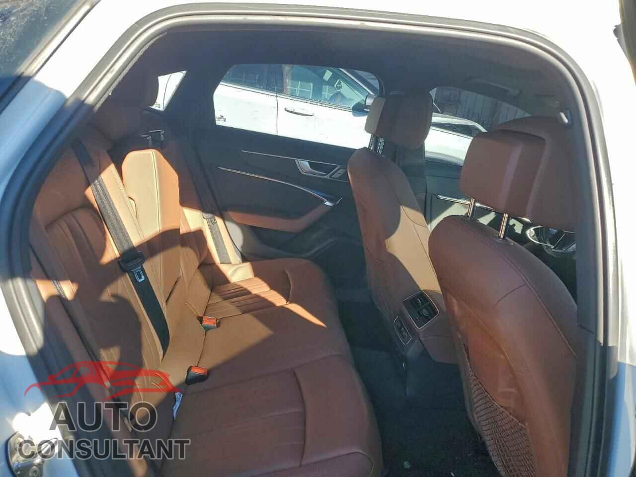 AUDI A6 2019 - WAUD8AF2XKN131318