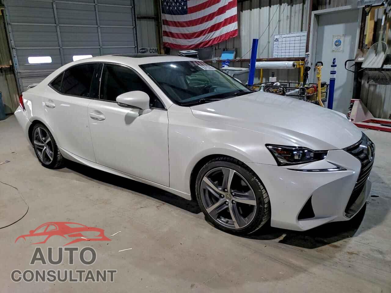 LEXUS IS 2017 - JTHCM1D20H5025237