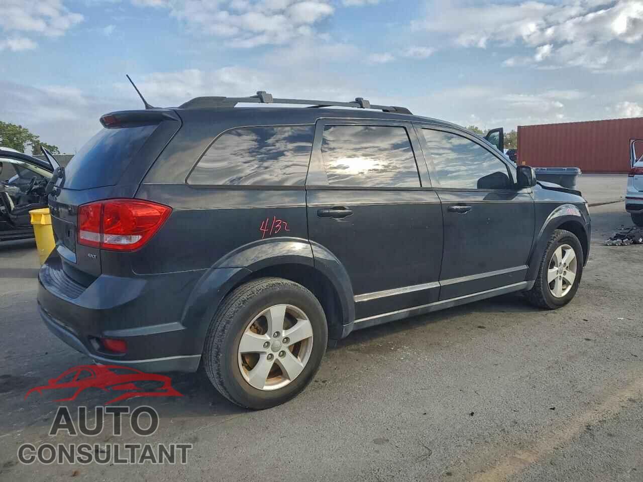 DODGE JOURNEY 2012 - 3C4PDCBG4CT395760