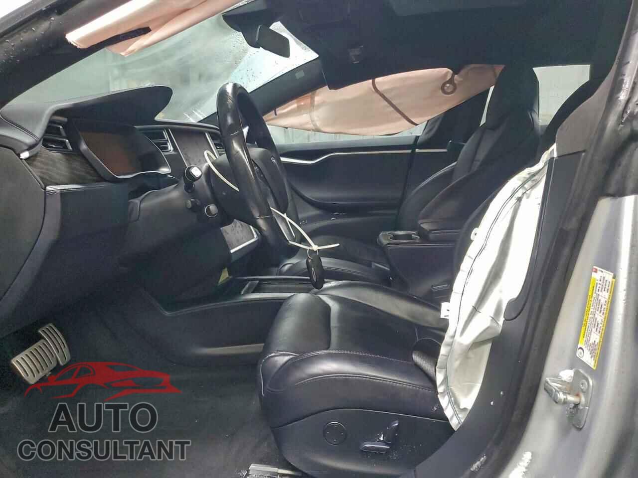 TESLA MODEL S 2016 - 5YJSA1E40GF171768