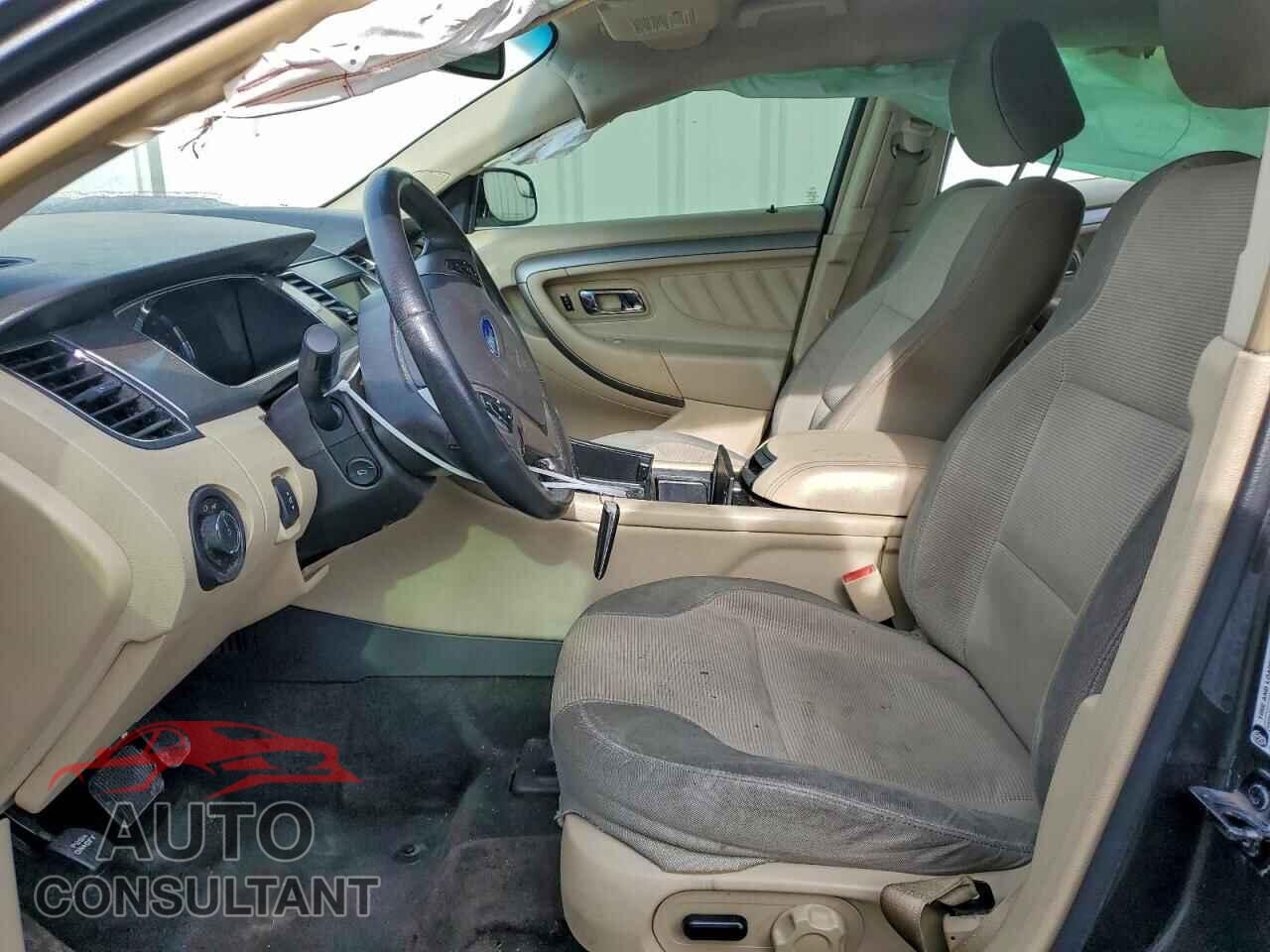 FORD TAURUS 2015 - 1FAHP2E85FG128619