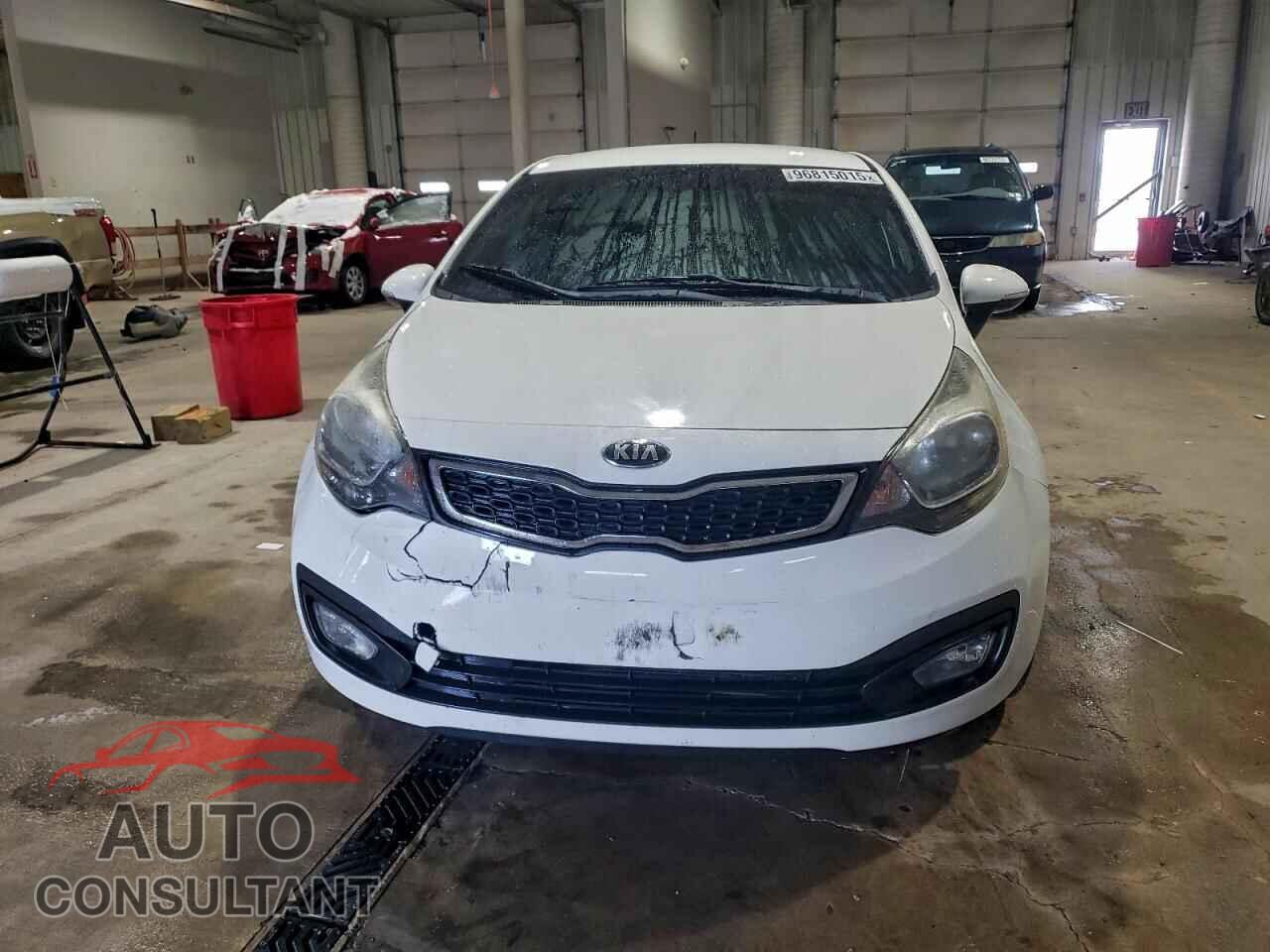 KIA RIO 2014 - KNADN4A38E6327315