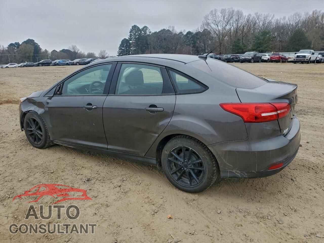 FORD FOCUS 2015 - 1FADP3F28FL276253