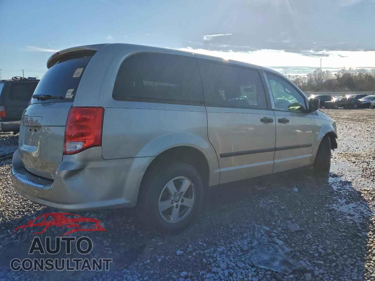 DODGE CARAVAN 2013 - 2C4RDGBG4DR504917