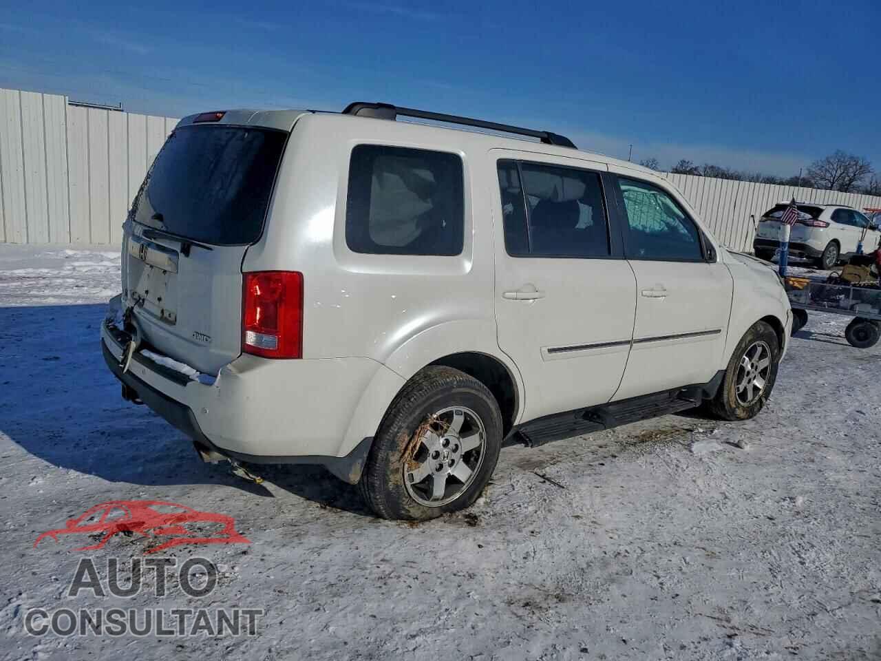 HONDA PILOT 2011 - 5FNYF4H98BB073097