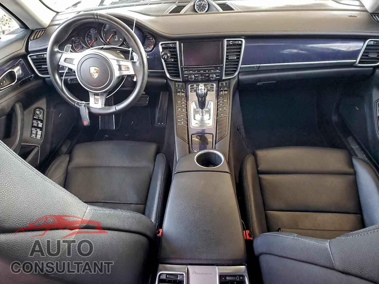 PORSCHE PANAMERA 2016 - WP0AA2A71GL000476