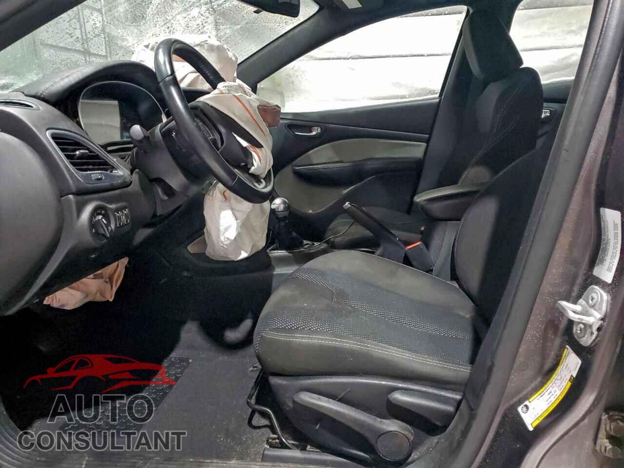 DODGE DART 2015 - 1C3CDFBB7FD298782