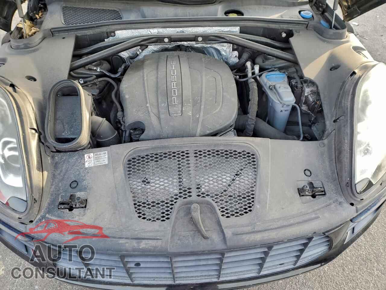 PORSCHE MACAN 2017 - WP1AA2A51HLB01905