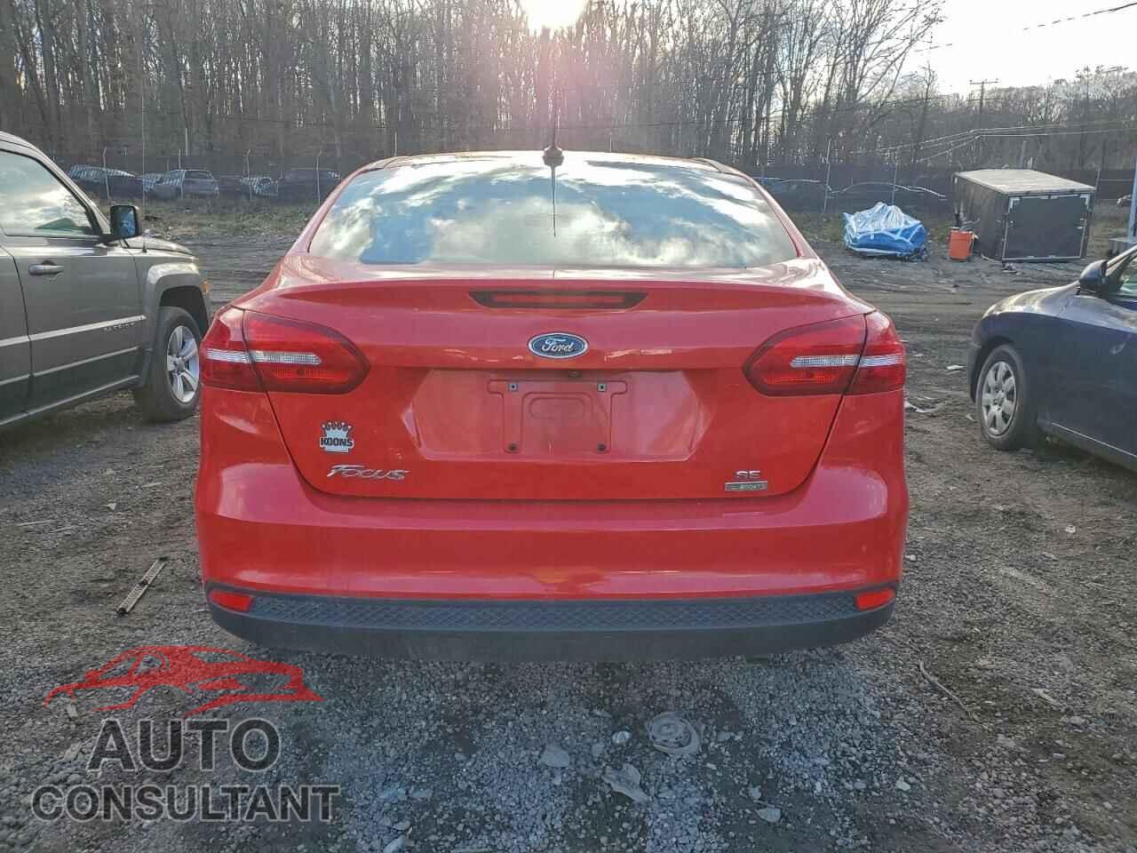 FORD FOCUS 2017 - 1FADP3FE9HL289526