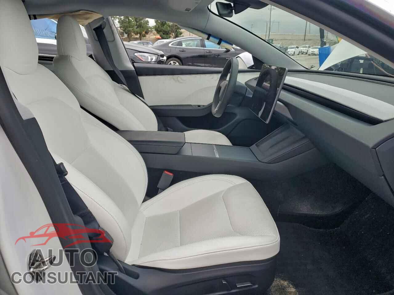 TESLA MODEL 3 2024 - 5YJ3E1EAXRF832028