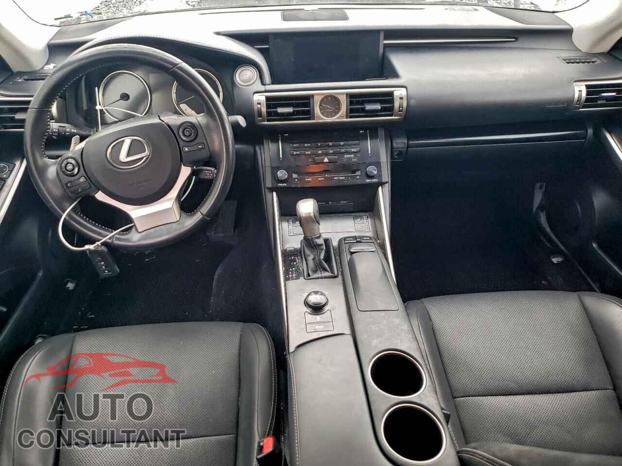 LEXUS IS 2014 - JTHCF1D24E5009435