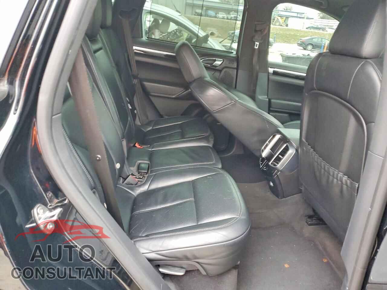 PORSCHE CAYENNE 2014 - WP1AA2A24ELA05574