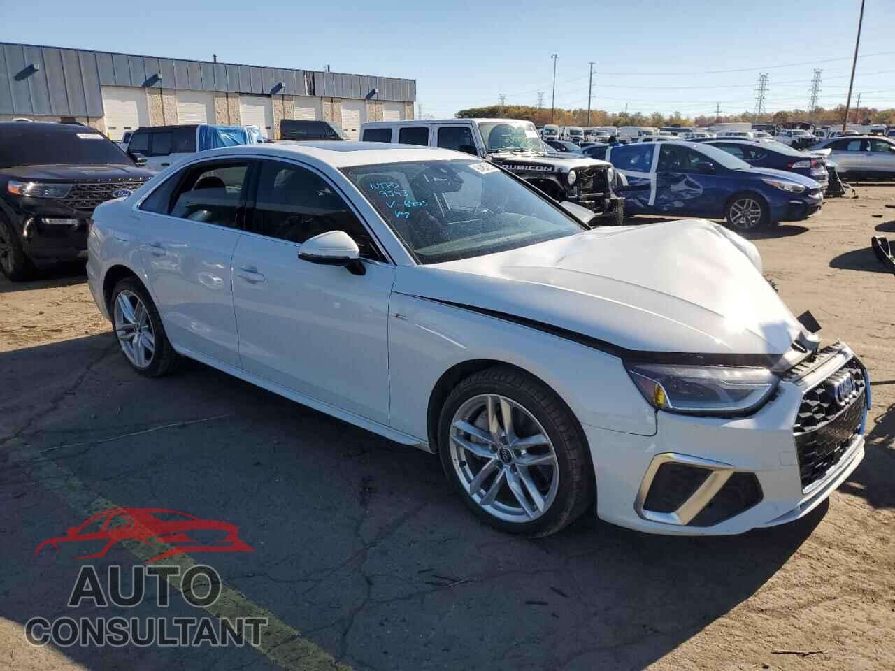 AUDI A4 2021 - WAUDAAF40MA026805