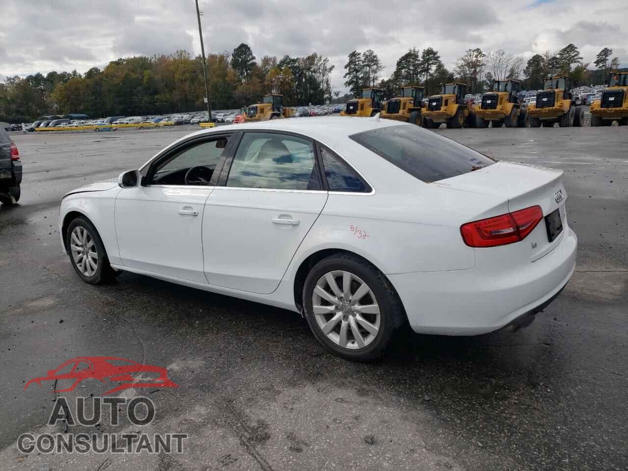AUDI A4 2013 - WAUAFAFL7DN031102