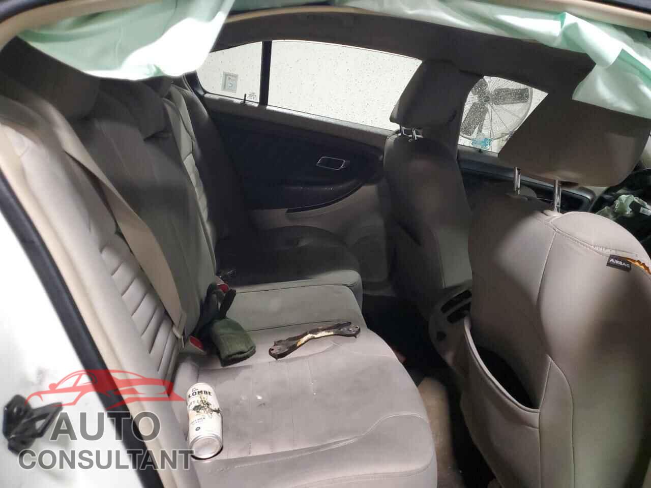 FORD TAURUS 2011 - 1FAHP2DW6BG165673