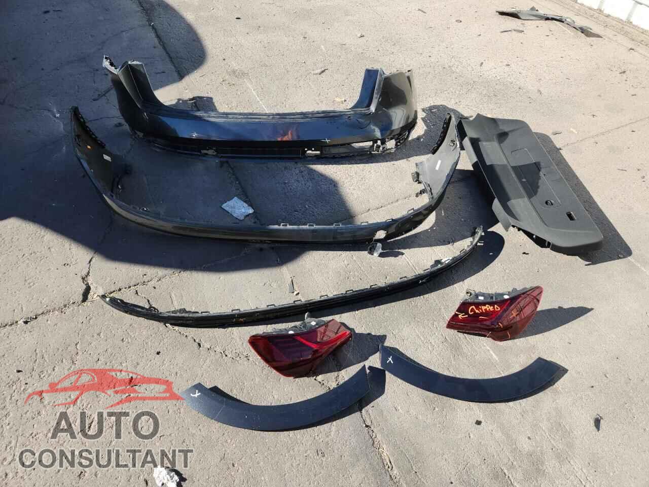 AUDI E-TRON 2022 - WA13AAGE7MB001815